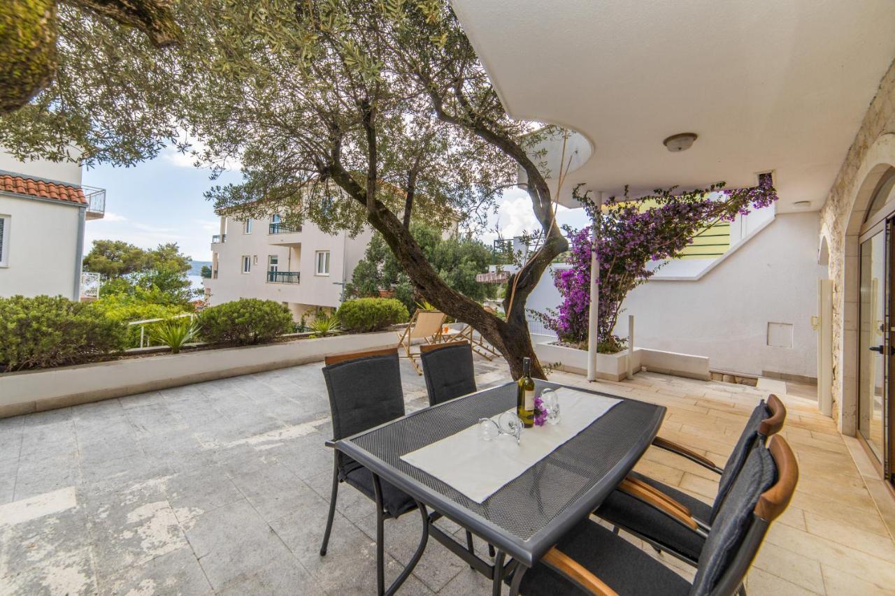 Apartmani Aida Живогошче Экстерьер фото