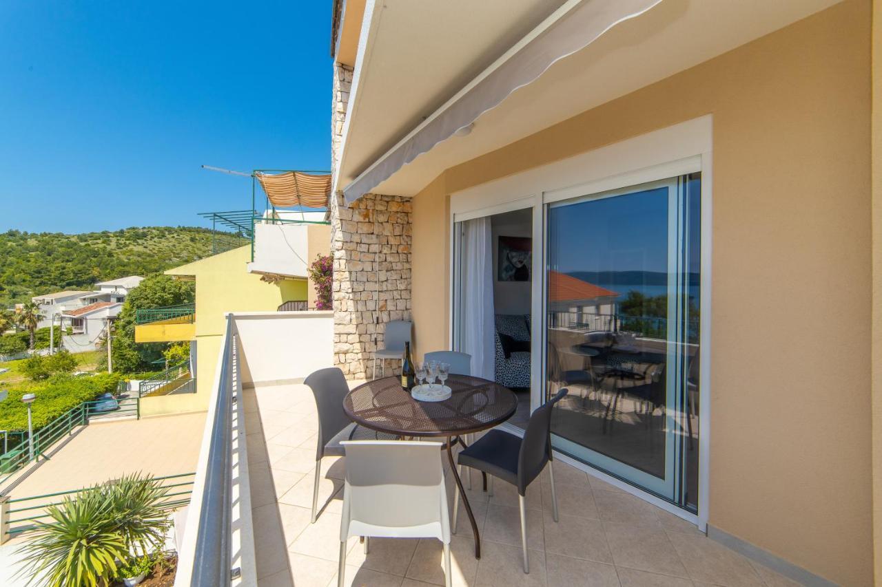 Apartmani Aida Живогошче Экстерьер фото