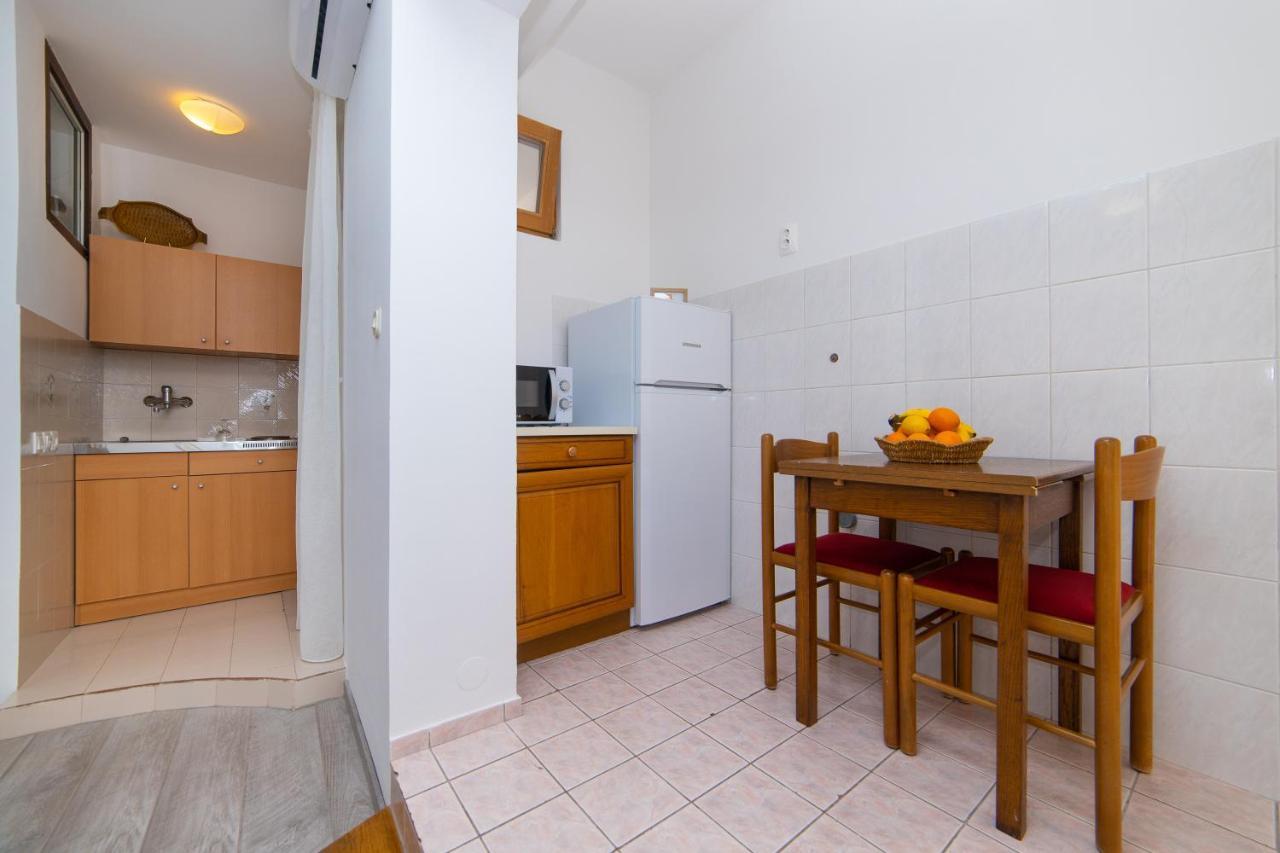 Apartmani Aida Живогошче Экстерьер фото
